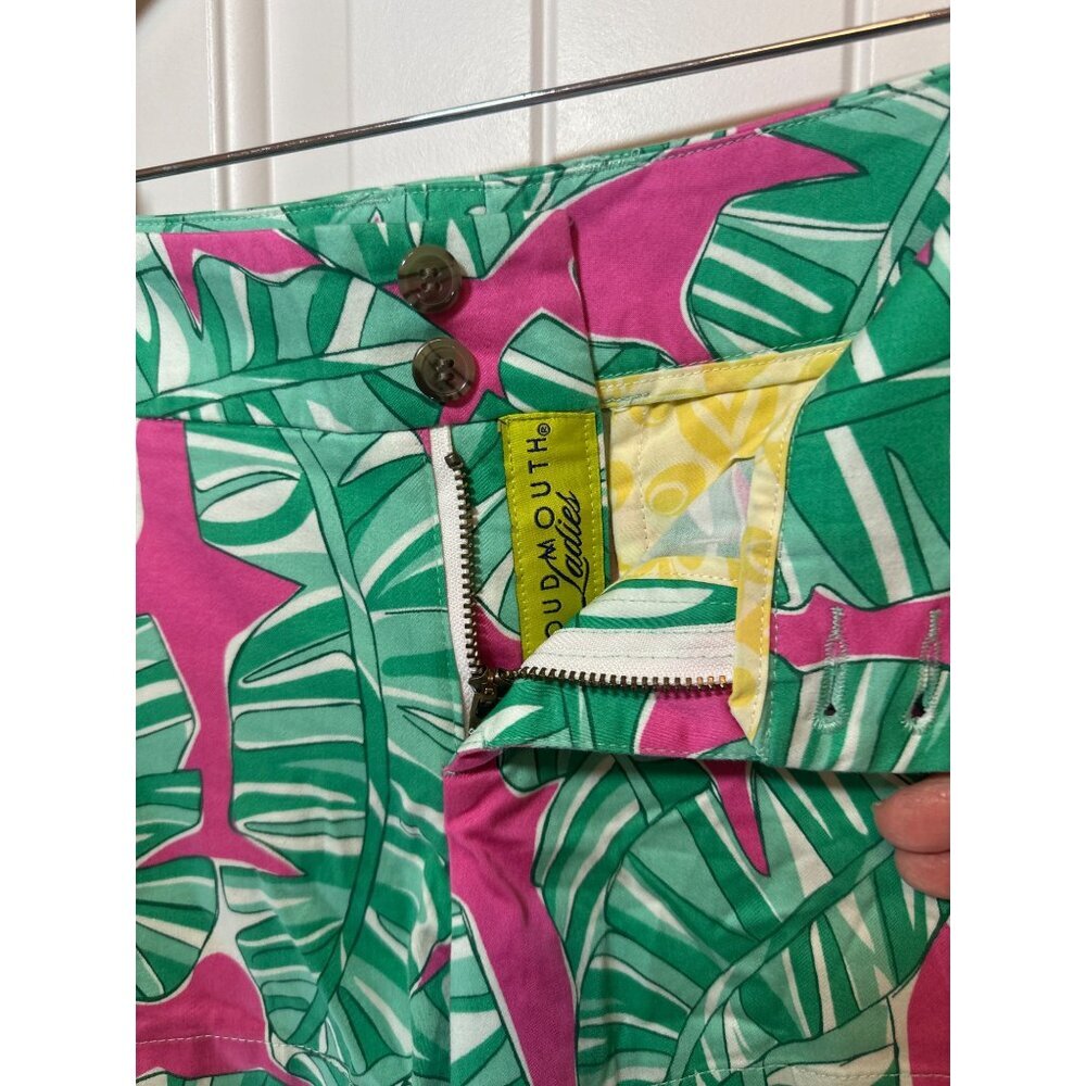 Loudmouth Ladies Palm Pink Sharks Print Shorts Size 4 - Picture 3 of 8